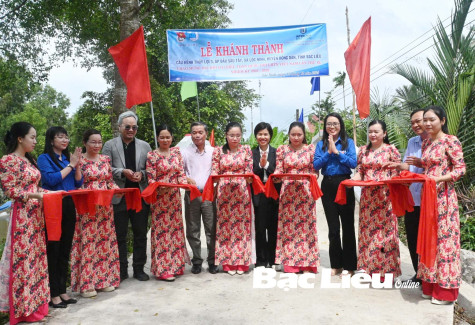 Tỉnh đoàn - Hội LHTN Việt Nam tỉnh phối hợp tổ chức khánh thành cầu Thủy lợi 3