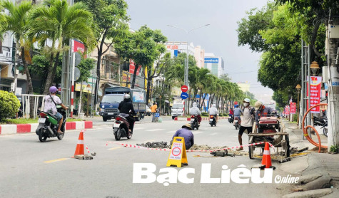 Đã khắc phục việc “thi công không biển báo, rào chắn”