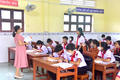 Hội thi Giáo viên dạy giỏi cấp THCS huyện Đông Hải: Tạo động lực để đội ngũ giáo viên phấn đấu, đáp ứng yêu cầu đổi mới