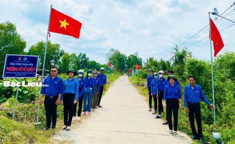Giáo dục lòng yêu nước cho thanh niên qua công trình Đường cờ Tổ quốc