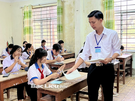 Huyện Hòa Bình: Gần 750 thí sinh thi học sinh giỏi lớp 9 và viết chữ đẹp cấp tiểu học