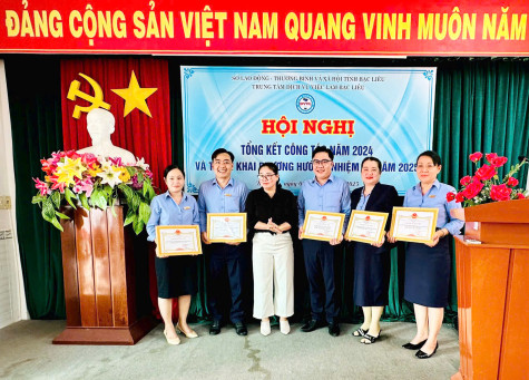 Trung tâm Dịch vụ việc làm tỉnh: Phấn đấu tư vấn cho 50.000 người và giải quyết việc làm cho 18.500 lao động