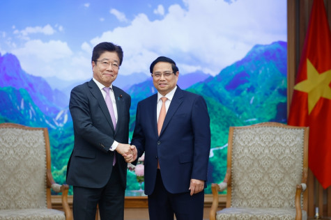 Thủ tưóng Phạm Minh Chính tiếp Bộ trưởng Tài chính Nhật Bản