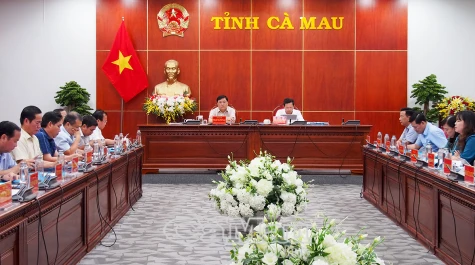 Phát huy tinh thần đại đoàn kết toàn dân tộc thực hiện tốt chương trình xoá nhà tạm, nhà dột nát