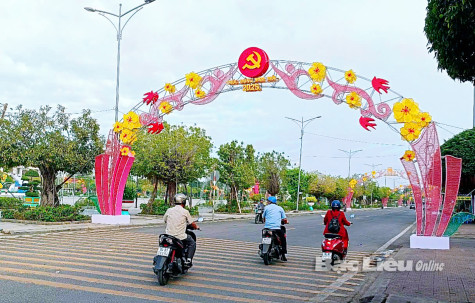 Mọi nhà, mọi người đều có Tết