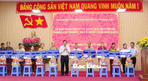 Ban Chỉ đạo xóa nhà tạm, nhà dột nát tỉnh: Bàn giao 47 căn nhà cho hộ nghèo, hộ có hoàn cảnh khó khăn