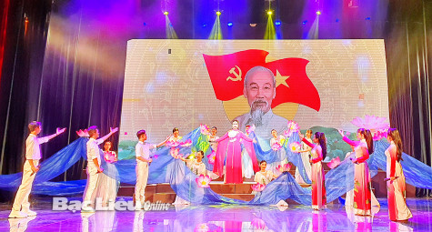95 NĂM ĐẢNG DỆT NHỮNG MÙA XUÂN