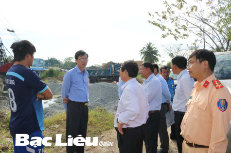 Một năm nhìn lại công tác đảm bảo an toàn giao thông