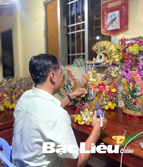 Những nghề “ăn nên làm ra” mùa Tết