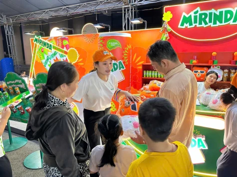 Vui Tết tại hội chợ Cà Mau, săn quà cùng Mirinda