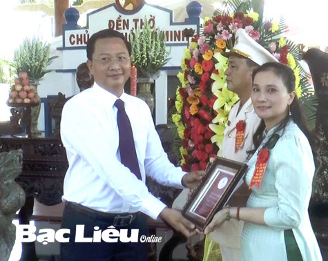 Đồng chí Ngô Thị Tú Anh: Tấm gương sáng trong học tập và làm theo Bác