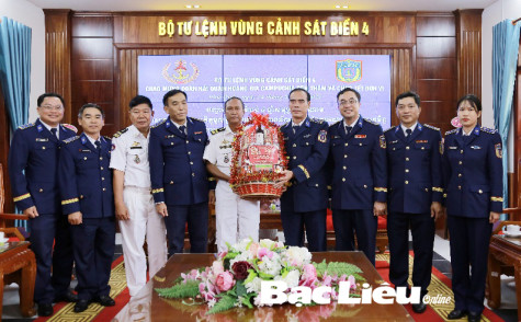 Tăng cường phối hợp giữ gìn an ninh, an toàn trên biển Việt Nam - Campuchia