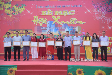 Bế mạc và trao giải các hội thi tại Hội xuân “Chợ quê ngày Tết”