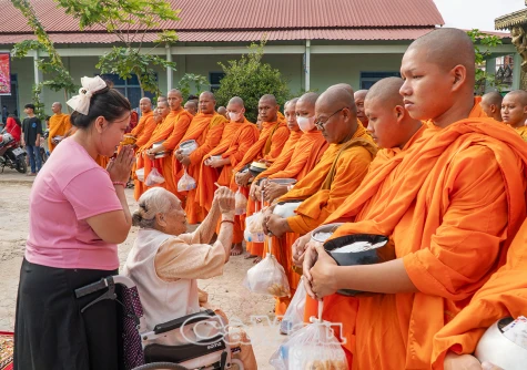 Lễ sớt bát đầu năm mới