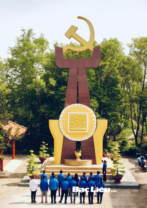 Tuổi trẻ phấn đấu trở thành đảng viên