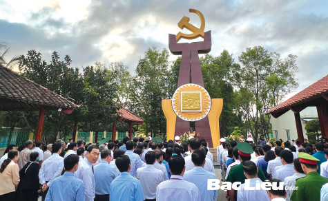 Hoa của đất