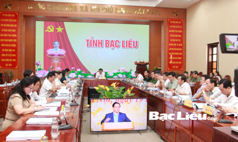 Thủ tướng Chính phủ bấm nút khai trương Hệ thống điều phối dữ liệu y tế