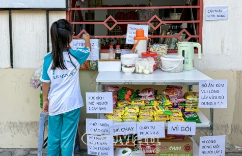 Trao yêu thương bằng điều giản đơn