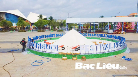 Đẩy nhanh tiến độ hoàn thành các công trình phục vụ Festival