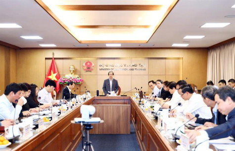Thí sinh có thể sử dụng tài khoản VNeID để đăng ký thi tốt nghiệp THPT