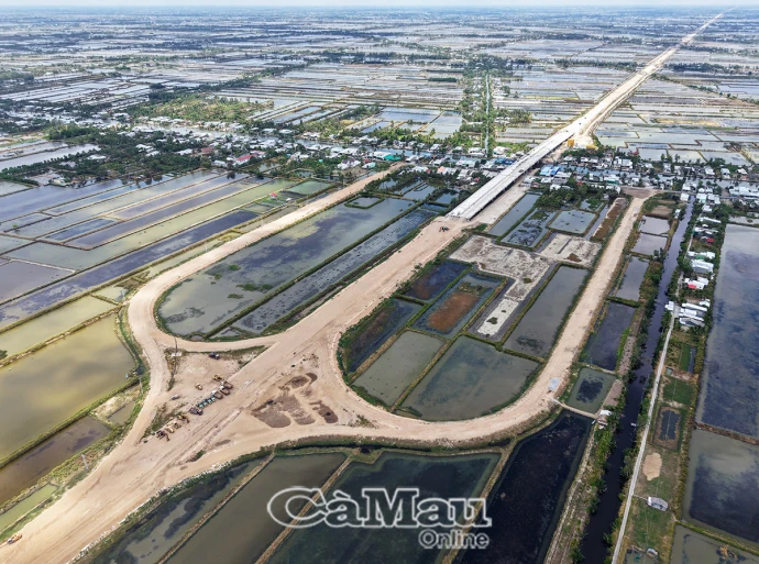 Thành hình cao tốc Cà Mau