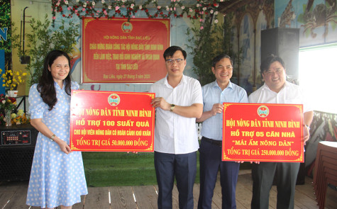 Hội Nông dân tỉnh Ninh Bình hỗ trợ 5 “Mái ấm nông dân” cho Bạc Liêu