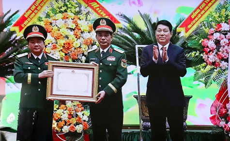 Lễ kỷ niệm 90 năm Ngày truyền thống Dân quân tự vệ Việt Nam và đón nhận Huân chương Hồ Chí Minh