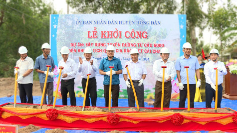 Dự án mở rộng đường vào di tích lịch sử quốc gia đặc biệt có nguy cơ chậm tiến độ!