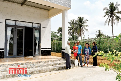 លំនឹងភាពជឿជាក់លើបក្ស ដើម្បីកសាងប្រទេសជាតិ