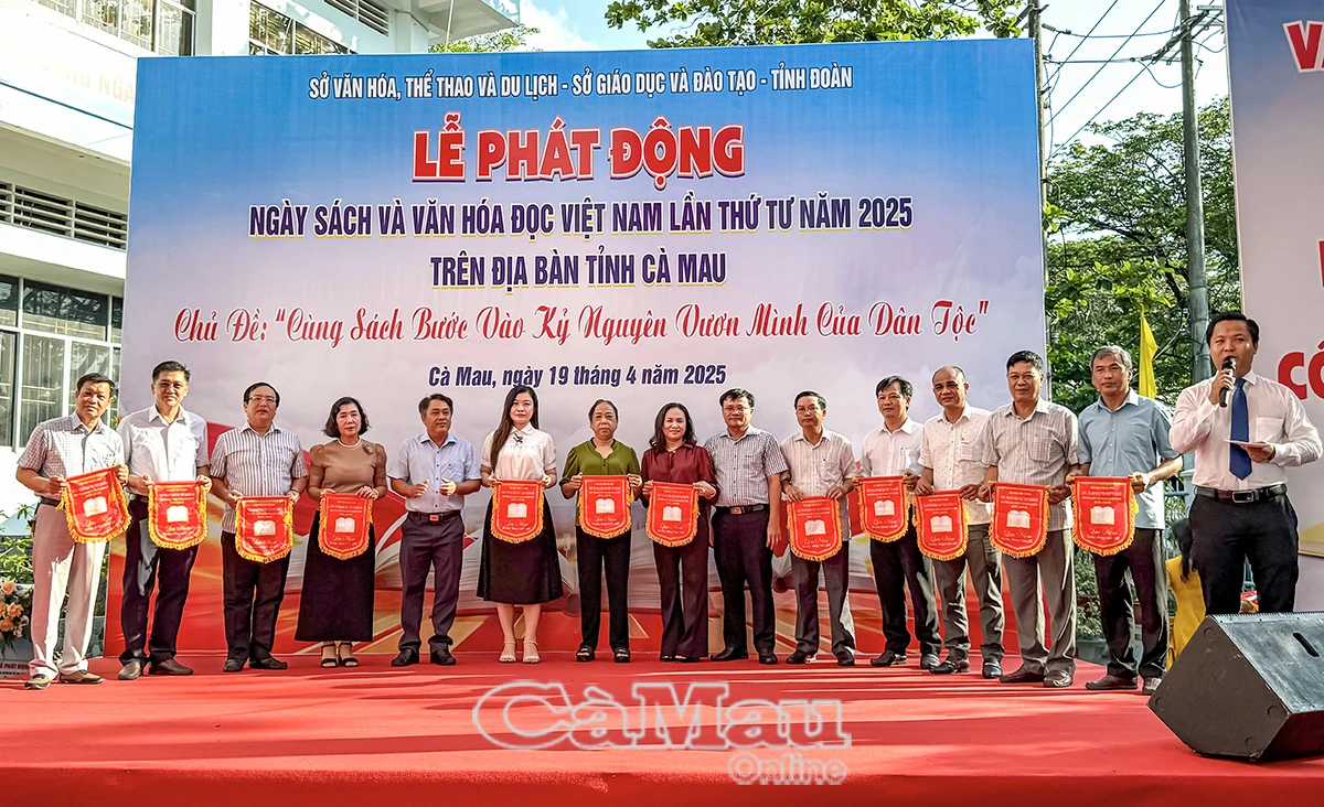 Nhiều hoạt động sôi nổi tại Lễ phát động Ngày Sách và Văn hoá đọc Việt Nam lần IV