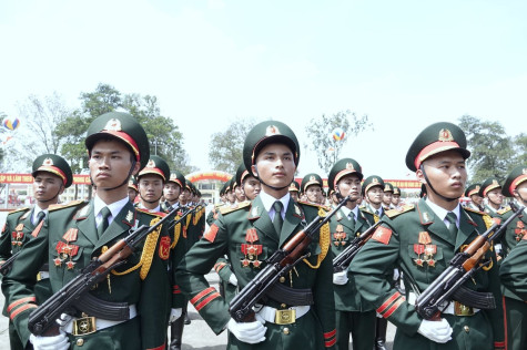 Quân nhân Việt Nam luyện tập sẵn sàng tham gia duyệt binh tại Quảng trường Đỏ