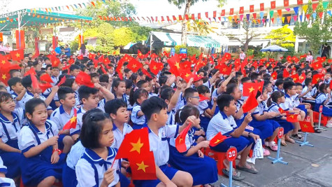 Tuổi trẻ Bạc Liêu hướng về ngày non sông thống nhất