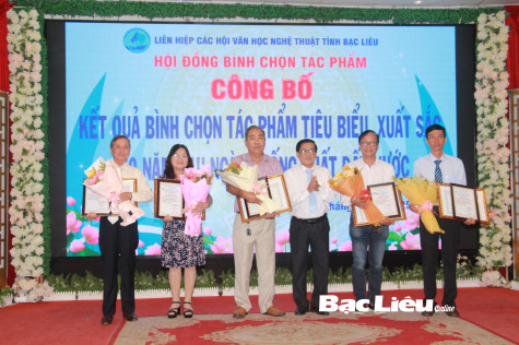 Hội thảo và tuyên dương tác phẩm văn học - nghệ thuật tiêu biểu tỉnh Bạc Liêu giai đoạn 1975 - 2025