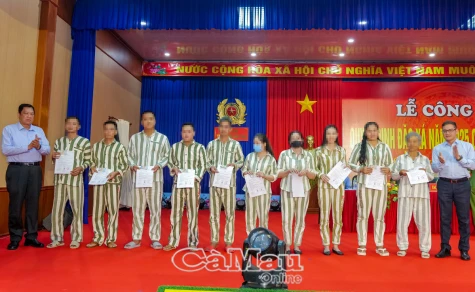 98 phạm nhân được đặc xá dịp lễ 30/4