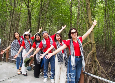 Hơn 239 ngàn lượt khách tham quan đến Cà Mau trong kỳ nghỉ lễ 30/4 và 1/5
