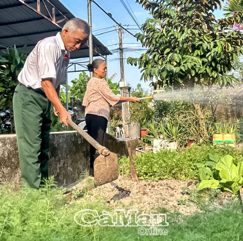 Ðiển hình cựu chiến binh học và làm theo lời Bác