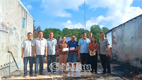 Hơn 50 triệu đồng hỗ trợ cho các gia đình bị hoả hoạn