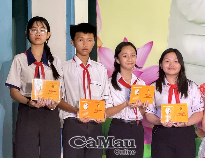 Những liên đội trưởng tài năng