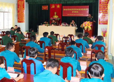 Huyện Hồng Dân: Phát huy dân chủ trong lực lượng vũ trang