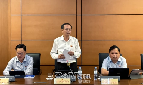 Đề xuất xây dựng chính quyền phục vụ Nhân dân và nới lỏng phân cấp cho địa phương