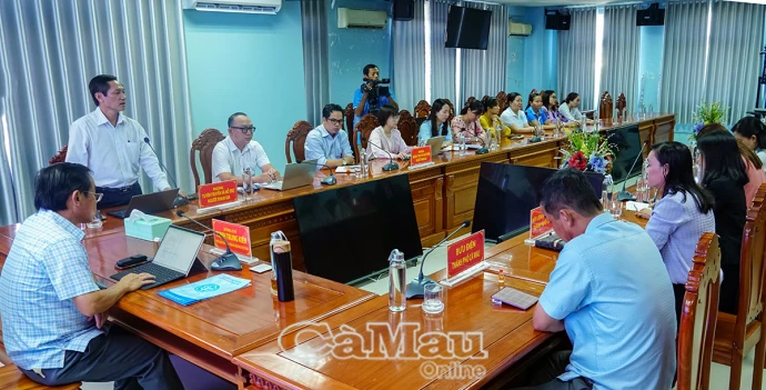 Tăng cường phối hợp tuyên truyền hội viên phụ nữ tham gia BHXH, BHYT