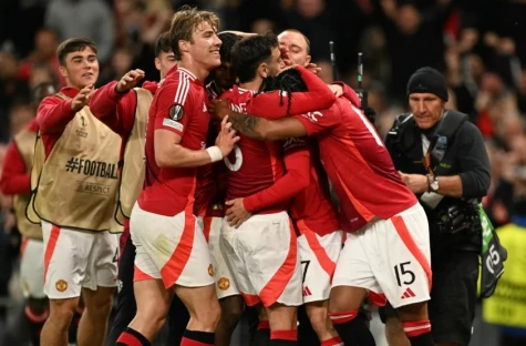 Huỷ diệt Bilbao, Man Utd vào chung kết Europa League