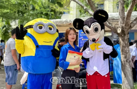 Gương sáng nữ sinh