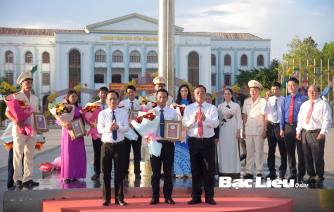 Tuổi trẻ học đường học tập và làm theo Bác