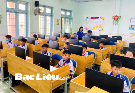 Hơn 40 thí sinh tham dự Hội thi Tin học trẻ huyện Hồng Dân lần thứ XIII - năm 2025