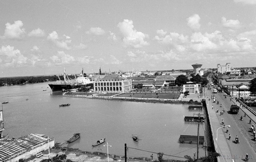 Bến Nhà Rồng, nơi người thanh niên yêu nước Nguyễn Tất Thành ra đi tìm đường cứu nước năm 1911. (Ảnh: TTXVN)