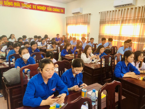 Hưởng ứng cuộc thi trực tuyến “Tìm hiểu pháp luật về hòa giải ở cơ sở và thực hiện dân chủ ở cơ sở” năm 2025
