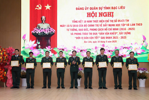Lực lượng vũ trang tỉnh: Đẩy mạnh học và làm theo lời Bác