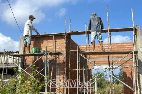 Giúp dân lạc nghiệp sau an cư