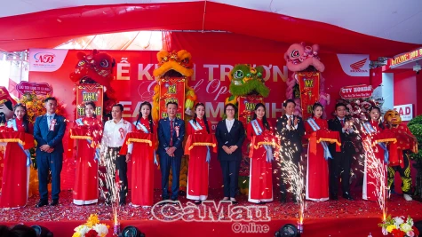 Khai trương Cửa hàng xe gắn máy và dịch vụ HEAD Nam Bình 8